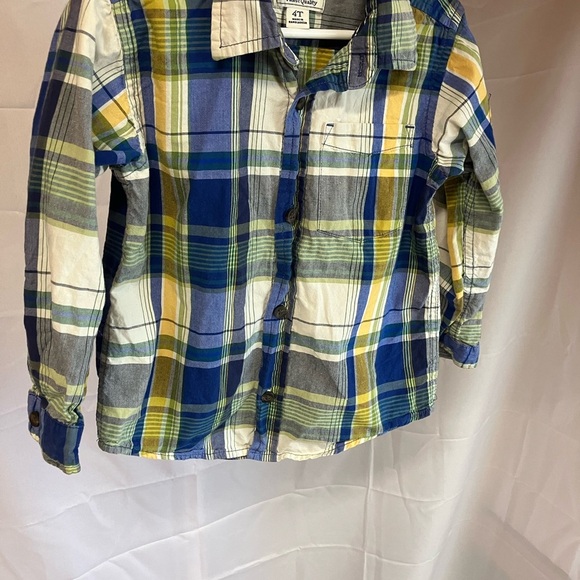 3 piece button down bundle - Picture 15 of 15